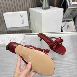 B8118190 Sola de borracha (sola de couro genuíno 3370220) Laço Loewe 🎀 Chinelos de salto gatinho, tamanhos 35-43. Altura do salto 4,5 cm. 8