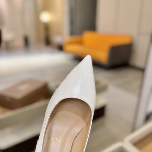 B8156300 Sapatos de couro envernizado (clássico) Altura do salto: 6,5cm Tamanho: 35-3935