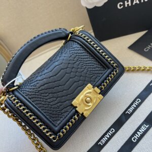 BOLSA CHANEL LE BOY