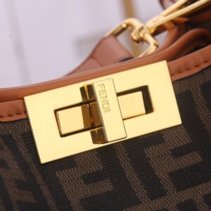 BOLSA FENDI PEEKABOO X LITE