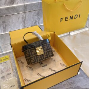 BOLSA FENDI VANITY BAG