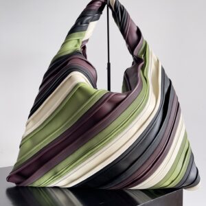 BOTTEGA VENETA CALFSKIN