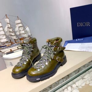 BOTA DIOR EM COURO