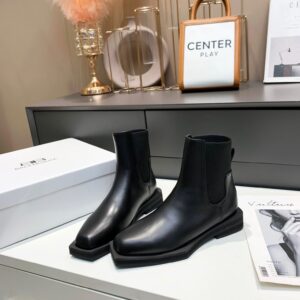 BOTINA BOTTEGA E VANETA COURO