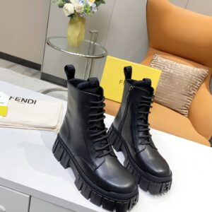 COTURNO FENDI TRATORADO