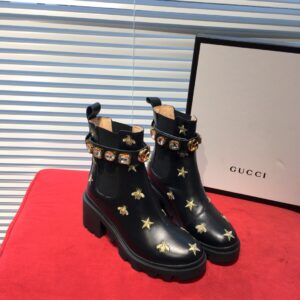 COTURNO  GUCCI DE COURO COM BORDADOS