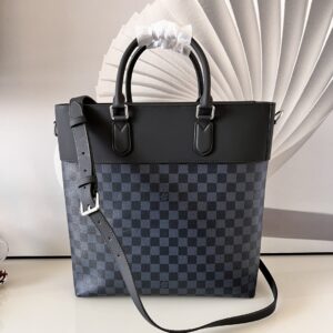 LOUIS VUITTON NEWPORT TOTE