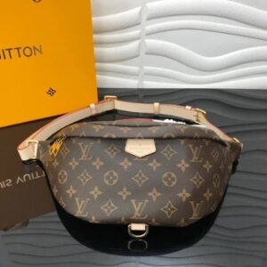 POCHETE LOUIS VUITTON BUMBAG