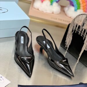 PRADA PUMPS LEATHER