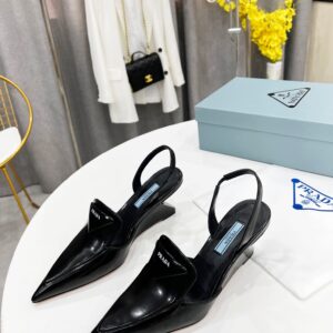 TAMANCO PRADA SLINGBACK